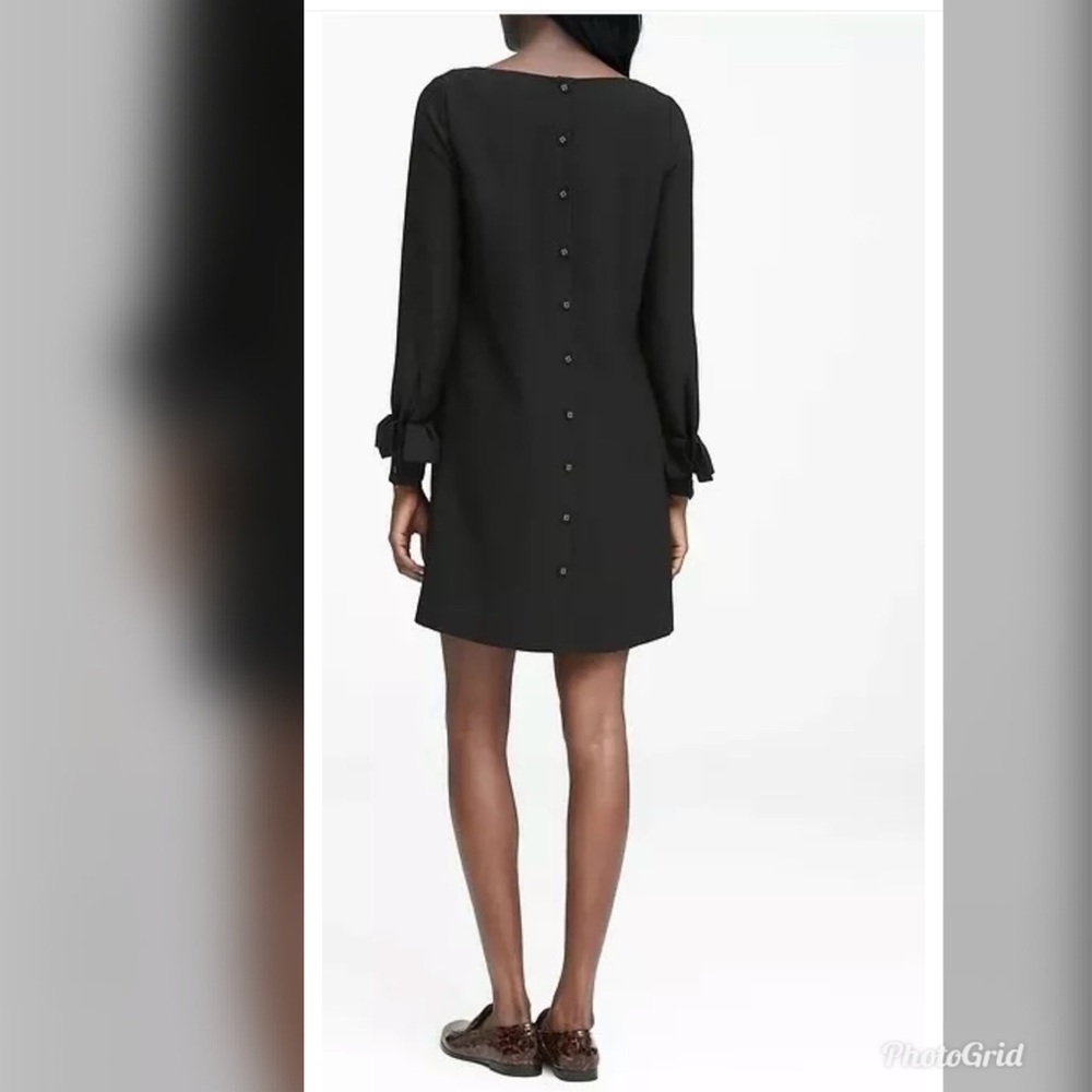 Brand new BANANA REPUBLIC black shift dress Size 2 - Picture 3 of 3
